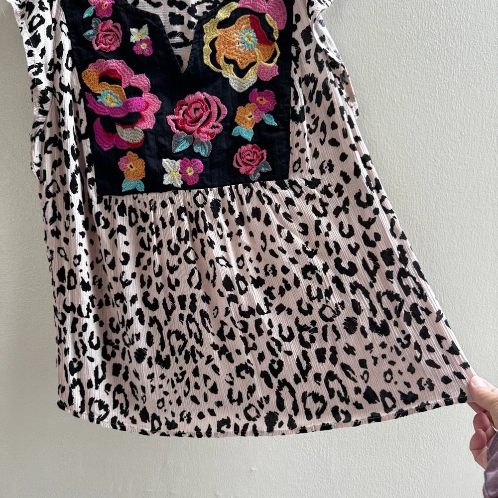 Savanna Jane Boho Leopard Floral Embroidered Flowy Blouse Large - Picture 3 of 7